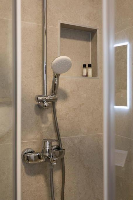 Appartamento Flat4Us#Cozy#Freeparking#5People Zagabria Esterno foto